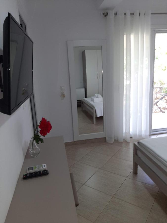 Meto Rooms Sarandë Eksteriør billede